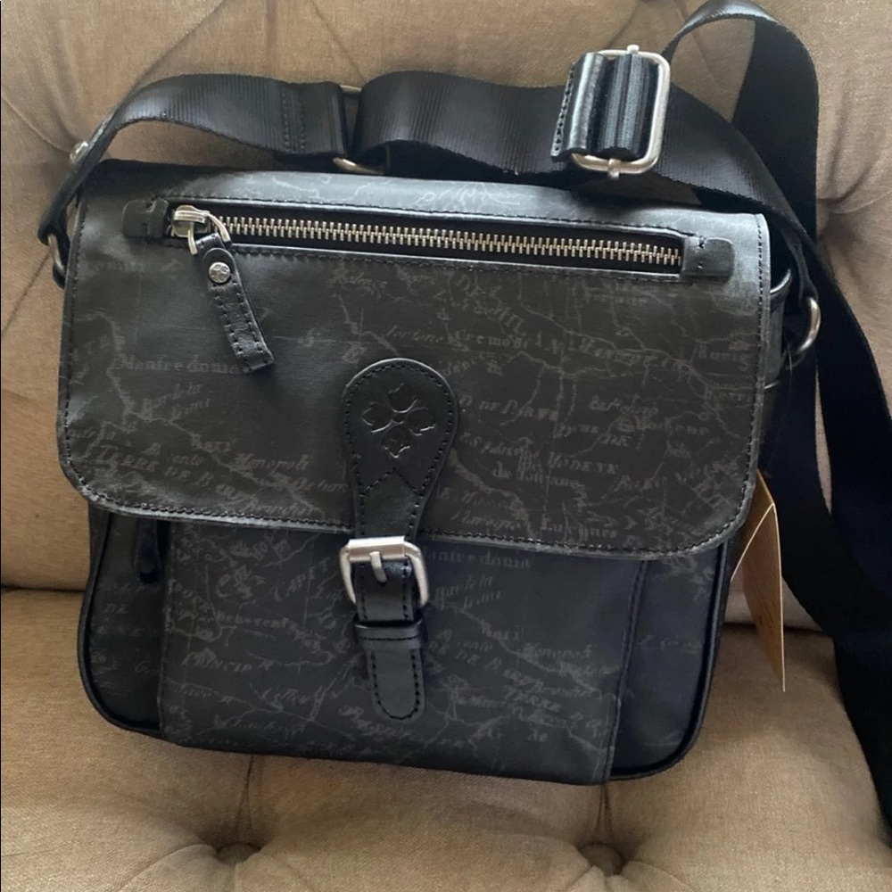 Patricia Nash Essone Crossbody